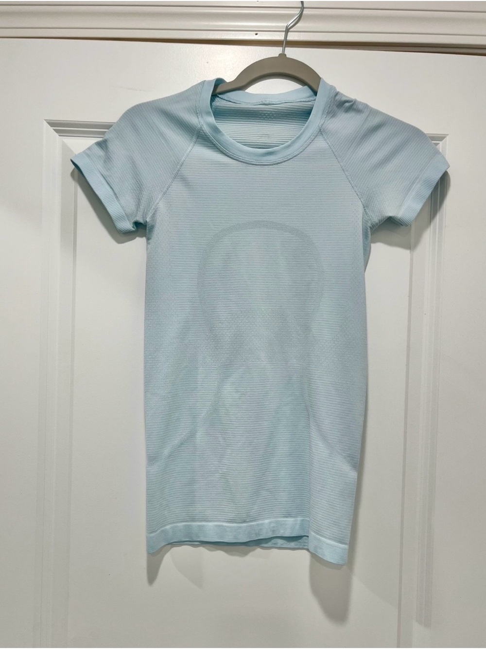 Lululemon short sleeve swiftly light blue